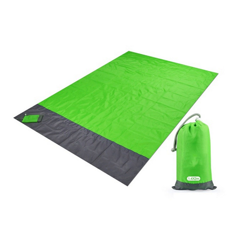 Multifunktionale Outdoor-Matte, wasserdicht, leicht & faltbar, für Camping, Strand & Picknick.