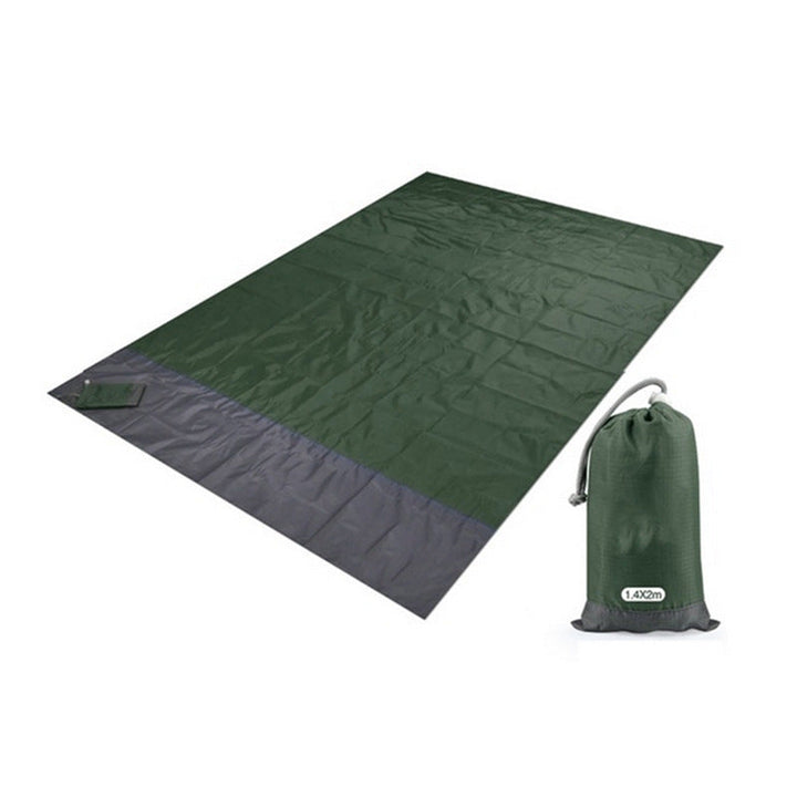 Trocken & komfortabel: Leichte, wasserdichte Campingmatte für Outdoor, Wandern & Reisen.