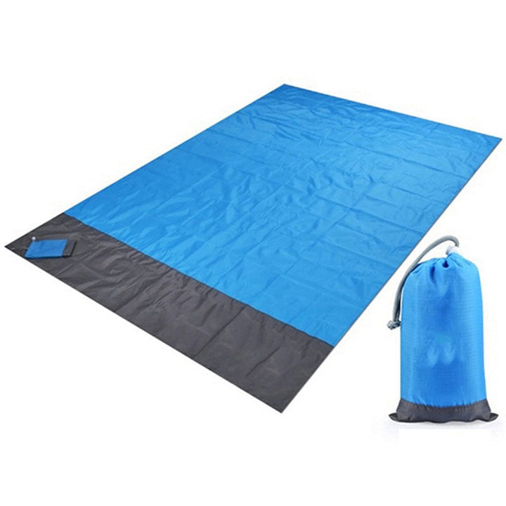 Kompakte & leichte Campingmatte, faltbar, wasserdicht, perfekt für jedes Outdoor-Set.