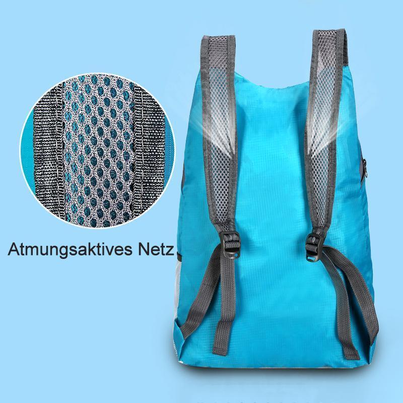 Robuster Faltrucksack aus wasserdichtem Nylon, perfekt für Outdoor-Abenteuer & unbeständiges Wetter.
