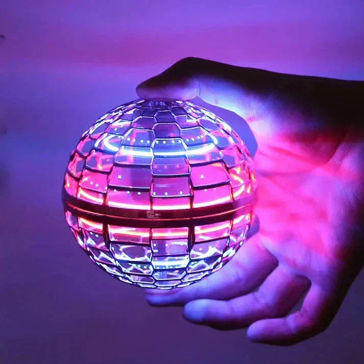 Spassiges Indoor-Spielzeug: Interaktiver Flugball mit LED-Lichteffekten sorgt für Freude bei Kindern und Erwachsenen.