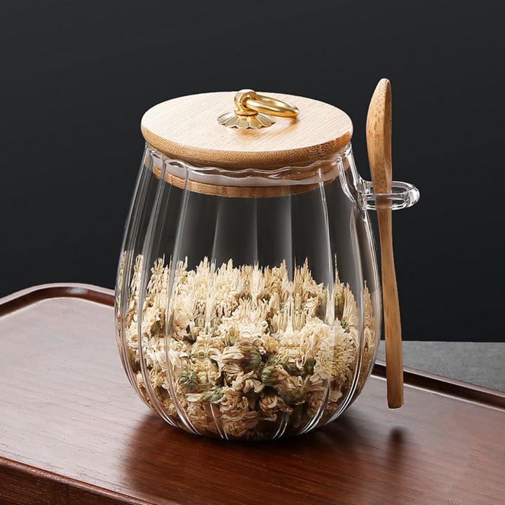 Praktisches Vorratsglas für Kaffee, Müsli & Gewürze; luftdicht mit Bambusdeckel für Frische in Ihrer Küche.