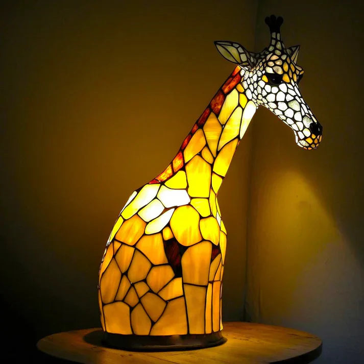 LumiAura Kunstlampe mit elegantem Tierdesign. Moderne Dekolampe, stilvolle Beleuchtung für Ihr Zuhause.