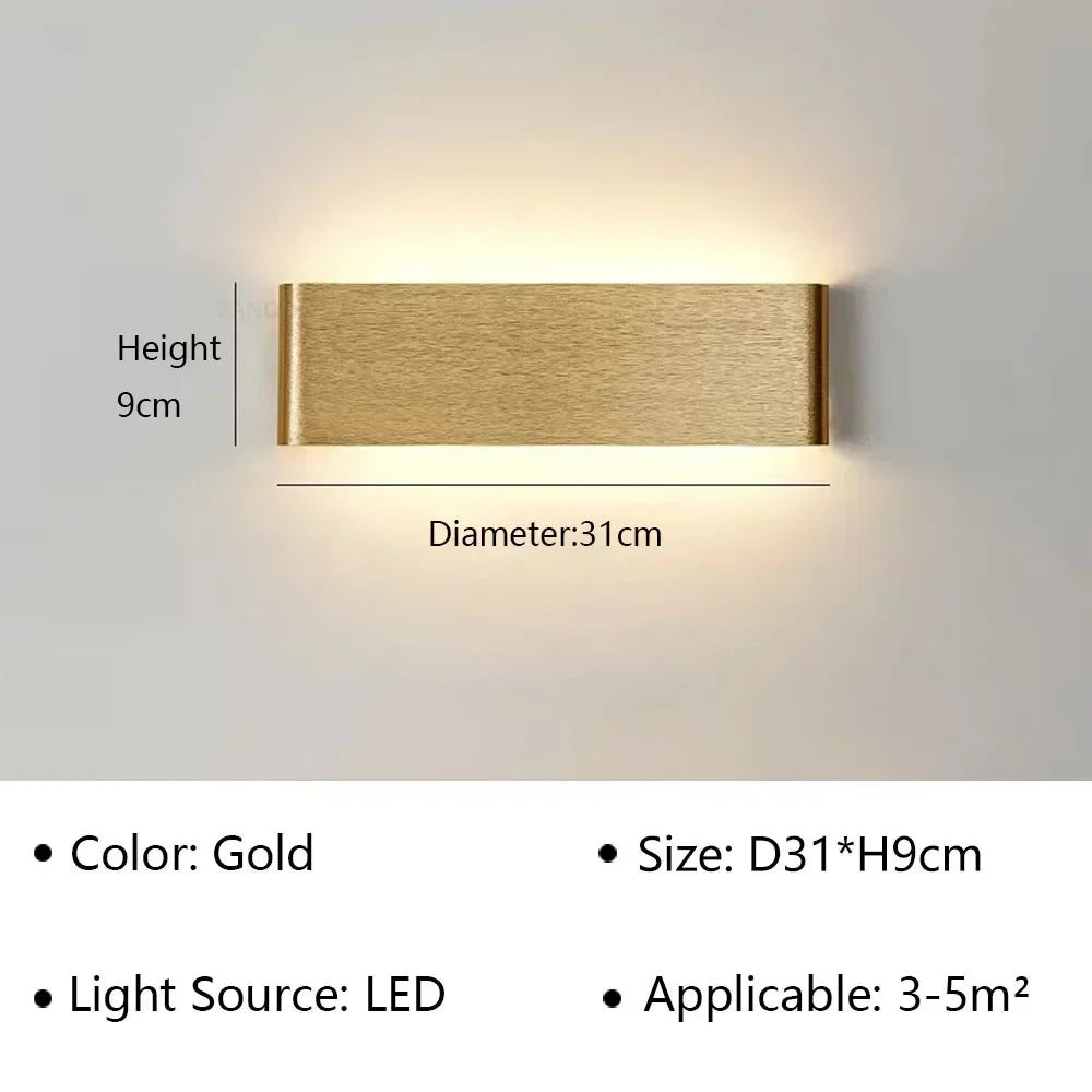 Schlanke LumiEra LED-Wandleuchte. Minimalistisches Design für moderne Innenbeleuchtung. Akzentbeleuchtung.