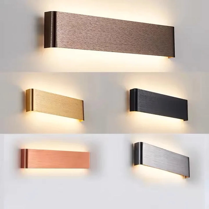Minimalistische LumiEra LED-Wandleuchte. Ideal für Schlafzimmer, Flur oder Wohnzimmer. Moderne Designlampe.