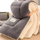 Kuscheldecke aus weichem Flanell-Fleece, doppelwandig für extra Wärme. Ideal als Kälteschutz und Heimtextilie.
