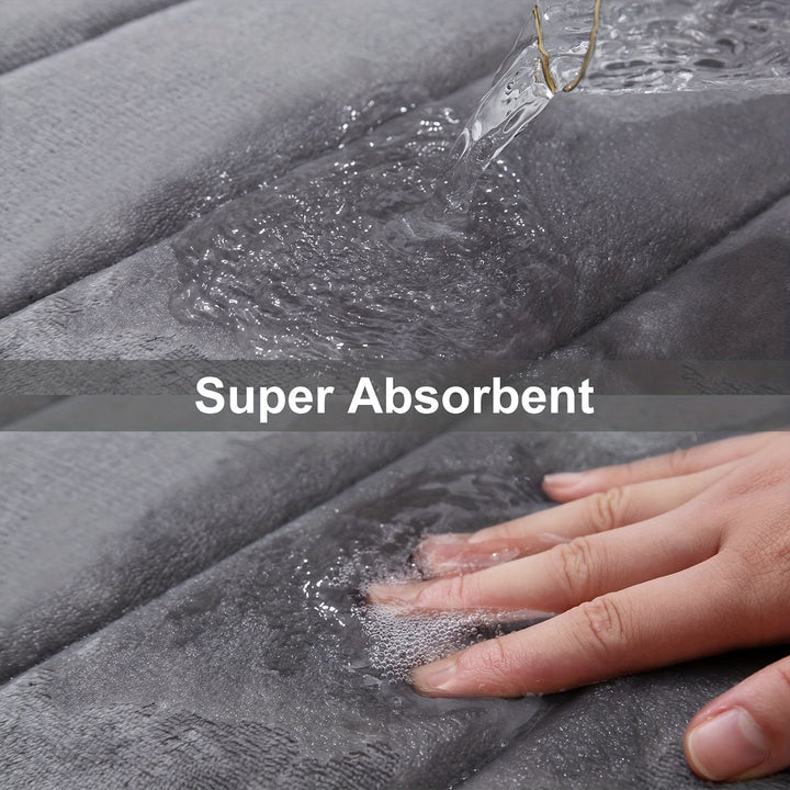 Sichere Antirutsch-Badematte in Schwarz, luxuriös & waschbar. Perfekter Home-Decor-Teppich fürs Bad.