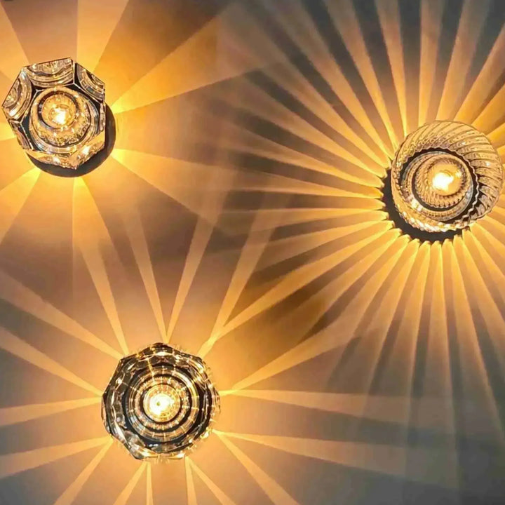 Funkelnde Diamant Kristall Tischlampe, LED, kabellos & aufladbar, modernes Wohnaccessoire.