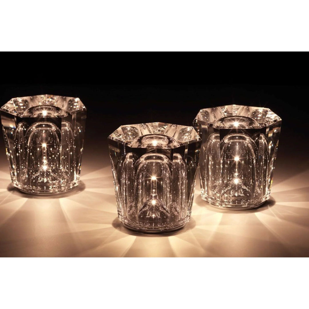 Stylische Diamant Kristall Tischlampe, LED, wiederaufladbar, ideal als Nachttischlampe.