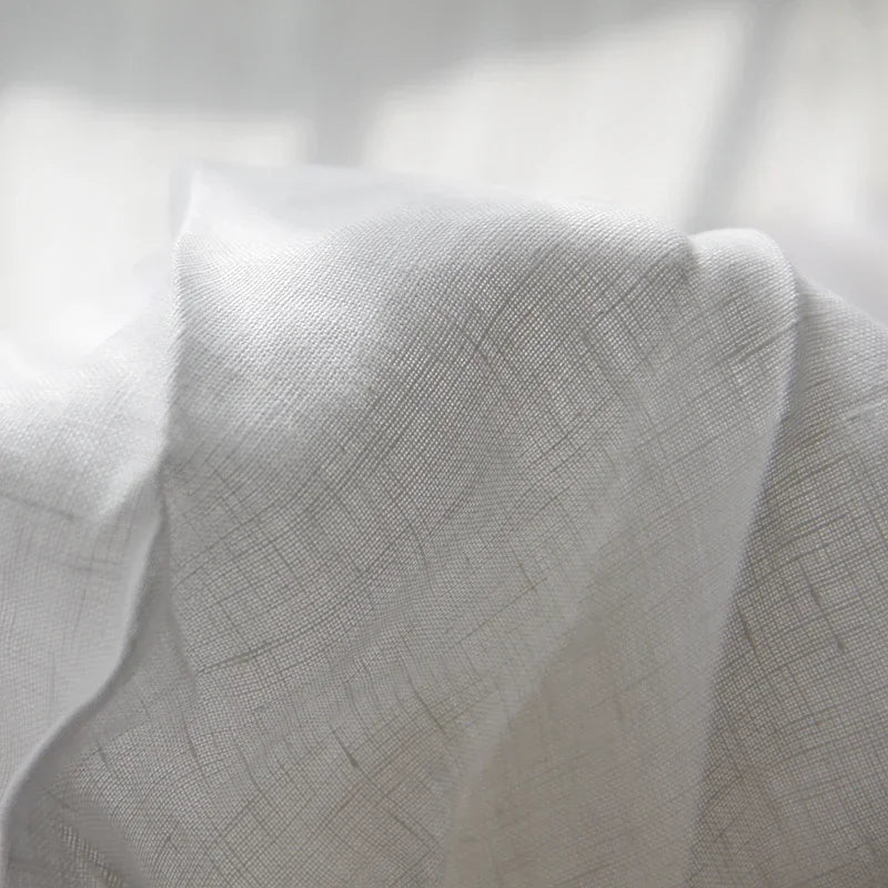 Natürliche Leinen-Bettwäsche, hautfreundlich und atmungsaktiv. Für gesunden Schlafkomfort im Schlafzimmer.