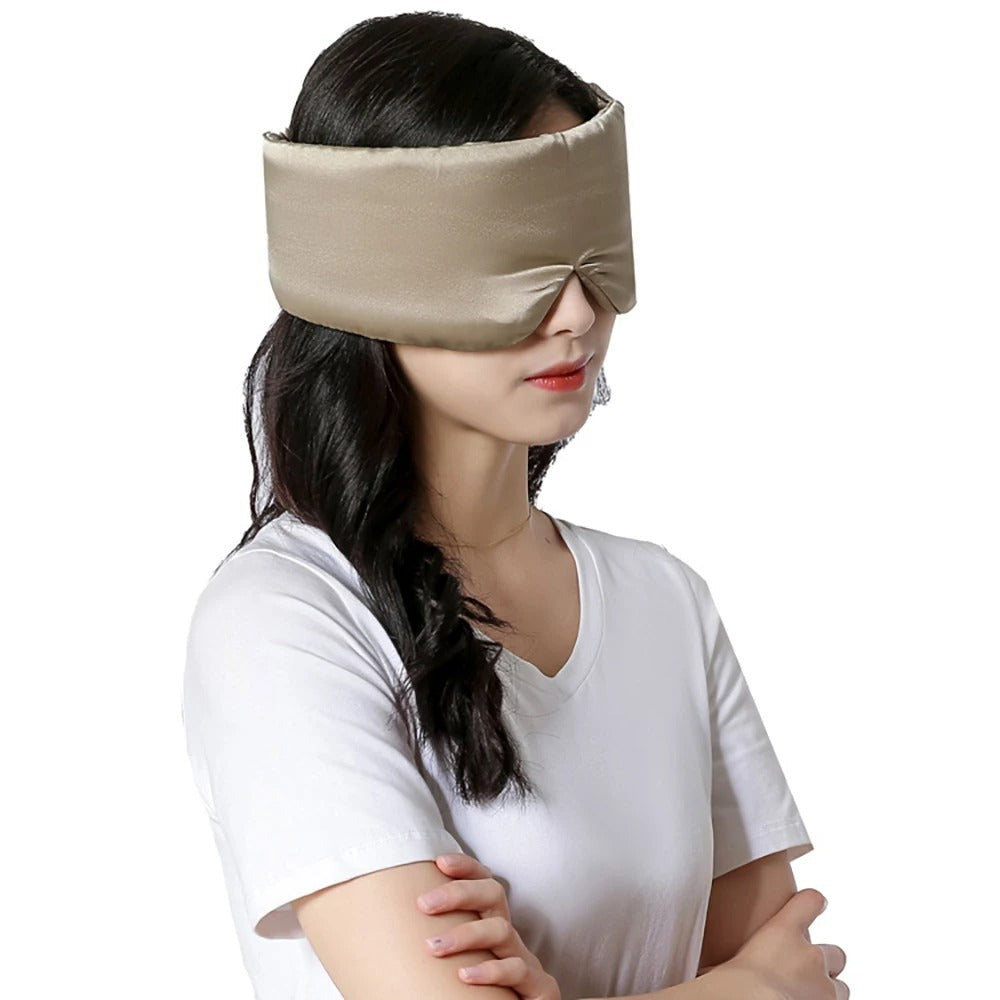 Dunkelschlaf Schlafmaske für optimalen Komfort. Perfekt für erholsamen Schlaf zu Hause oder unterwegs.