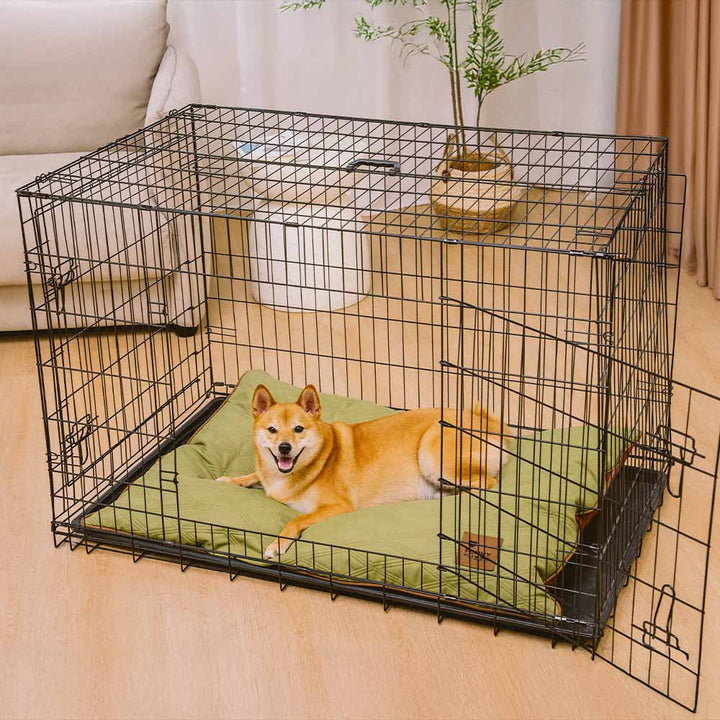 Luxuriöse Hundematte: wasserabweisend, wendbar, beruhigend. Für ganzjährigen Komfort Ihres Haustiers.