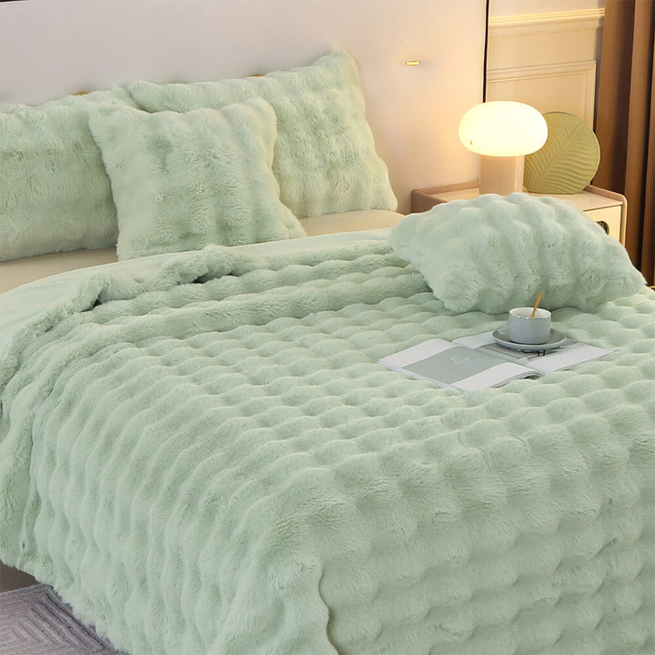 Kuschelige Kaninchenfellimitat-Decke, doppelt dick, perfekt für Wohnzimmer, Schlafzimmer & Haustiere.