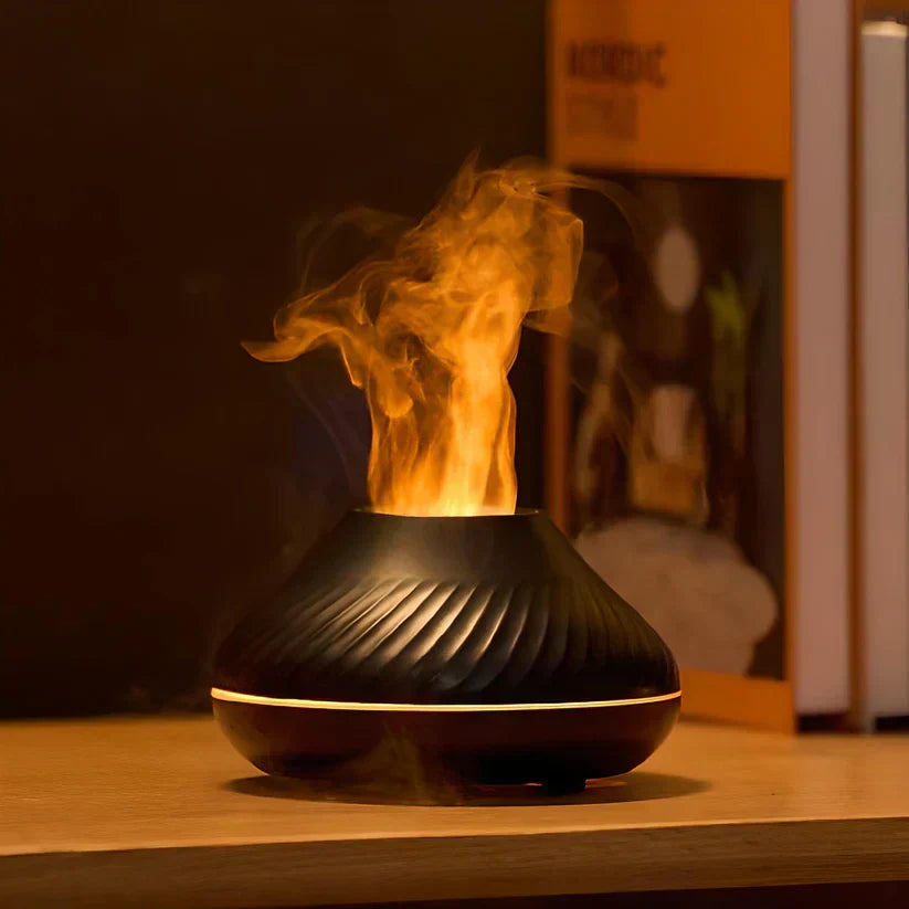 Luxuriöser Aromadiffuser mit LED-Flammeneffekt & Duftöl für entspannende Aromatherapie.