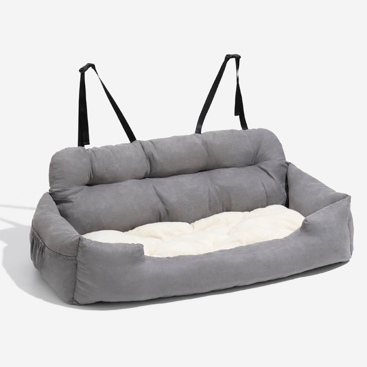 PawsRest Autoreisebett für Hunde. Sicheres, komfortables Hundebett für lange Autofahrten. Waschbar, robust.