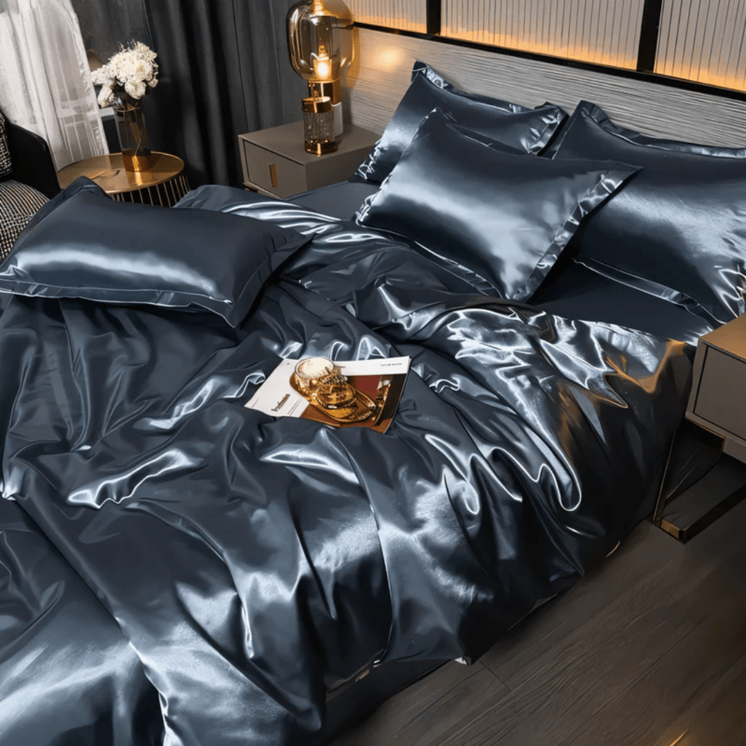 Exklusive Heimtextilien: Luxuriöses Seidenoptik Bettset für Ihr Schlafzimmer. Komfortabel & modern.