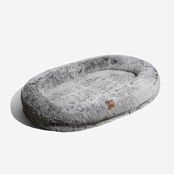 Gemütliches Supergroßes Bett für Hunde & Menschen. Waschbares Kuschelbett, ideal für erholsamen Schlaf.