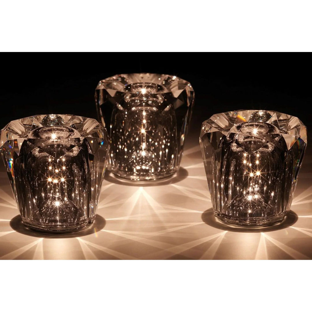 Luxus Kristall LED Tischlampe, wiederaufladbar & modern. Perfekt als kabellose Designlampe und Stimmungslicht.