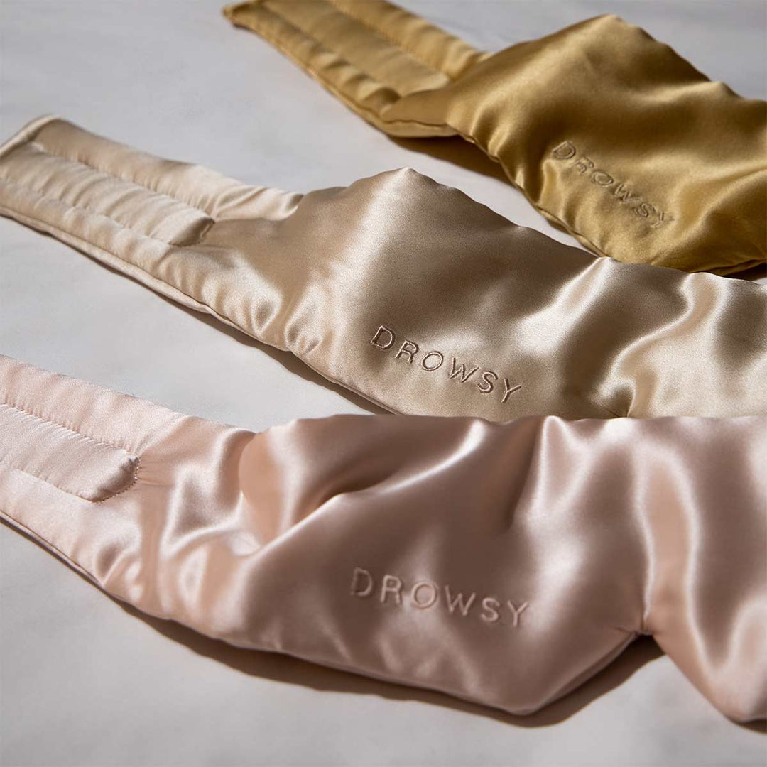 Stilvolle Schlafmaske Unisex für optimalen Tiefschlaf, Entspannung und tägliche Erholung.