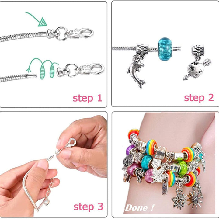 Bastelset für Mädchen ab 6 Jahren: Eigene Charm Armbänder mit Anhängern und Perlen gestalten.