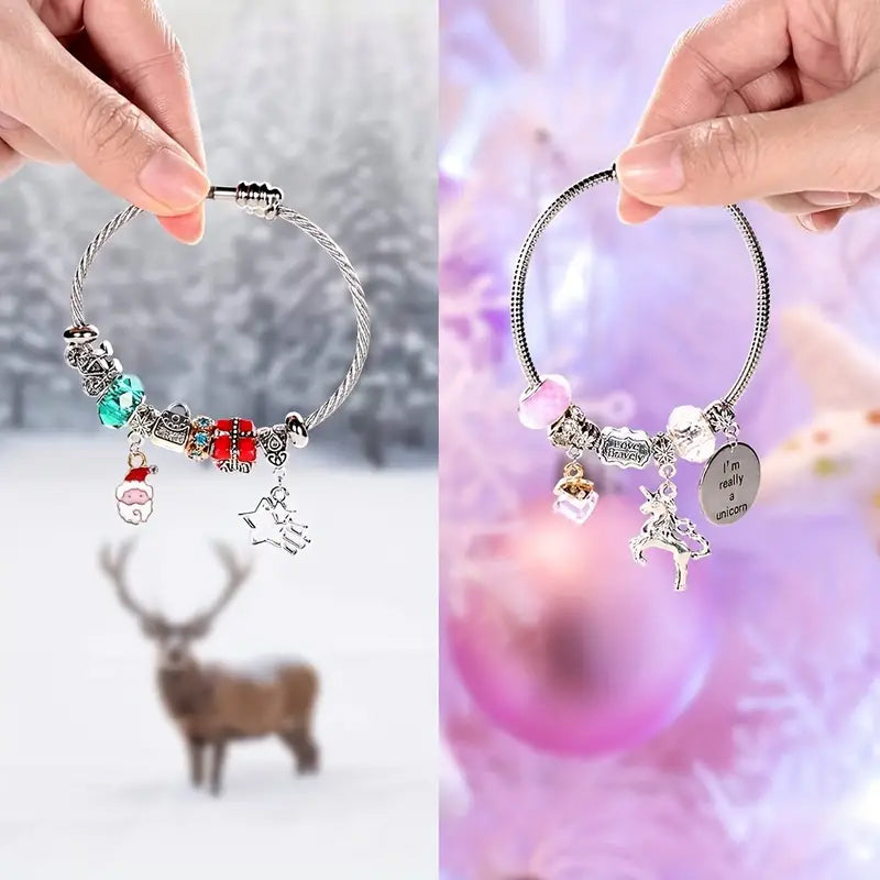 Fertiges Charm Armband, selbst gestaltet mit Perlen und Anhängern aus dem Mädchen Bastelset.
