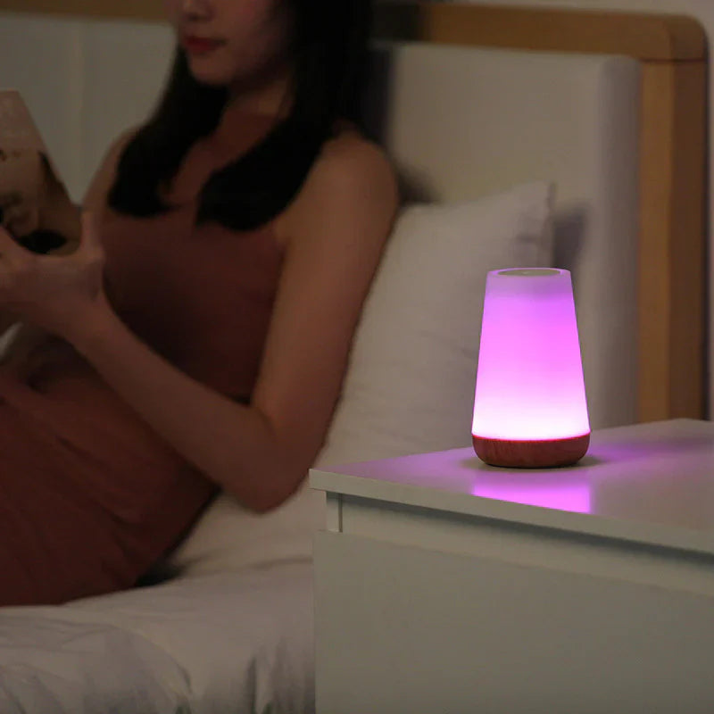Modernes LED Nachtlicht mit Touch-Funktion, schafft beruhigendes Ambiente. Perfektes Dekolicht für Schlaf- & Wohnzimmer.