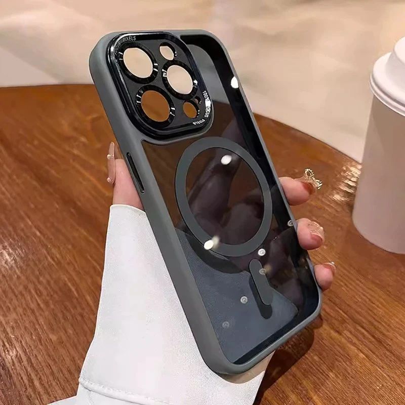 Transparente magnetische iPhone Hülle. Magsafe kompatibles Handycover bietet stoßfesten Schutz.