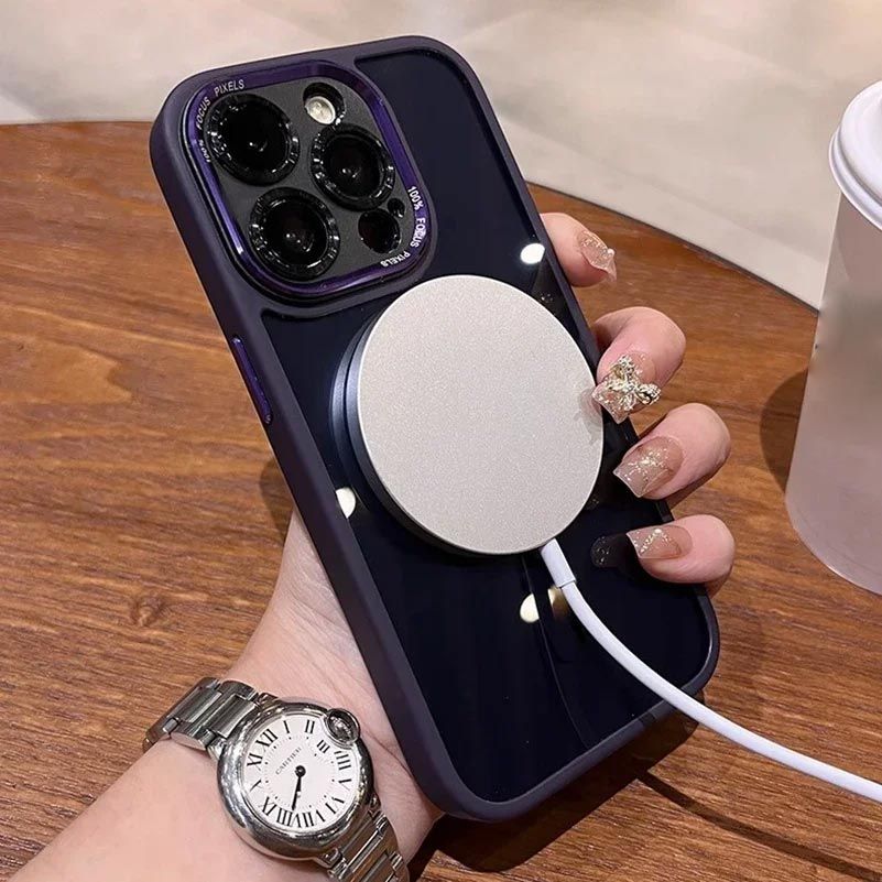 Sichere magnetische iPhone Schutzhülle. Stilvolles Magsafe Handycover, kratzfest und stoßfest.