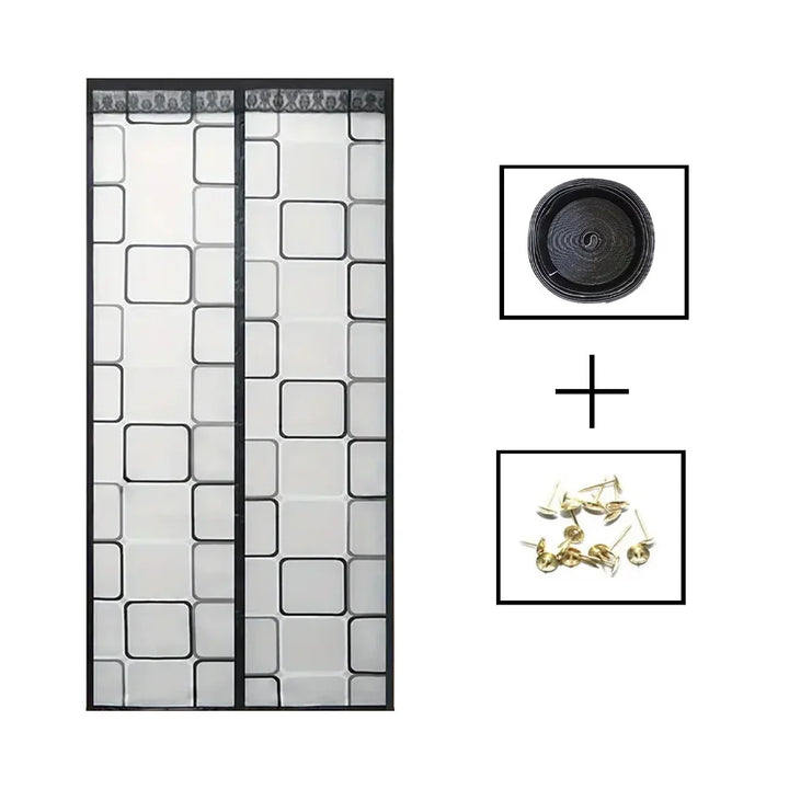 Flexibler Thermovorhang als Raumteiler und Kälteschutz. Magnetischer Verschluss für einfache Nutzung.