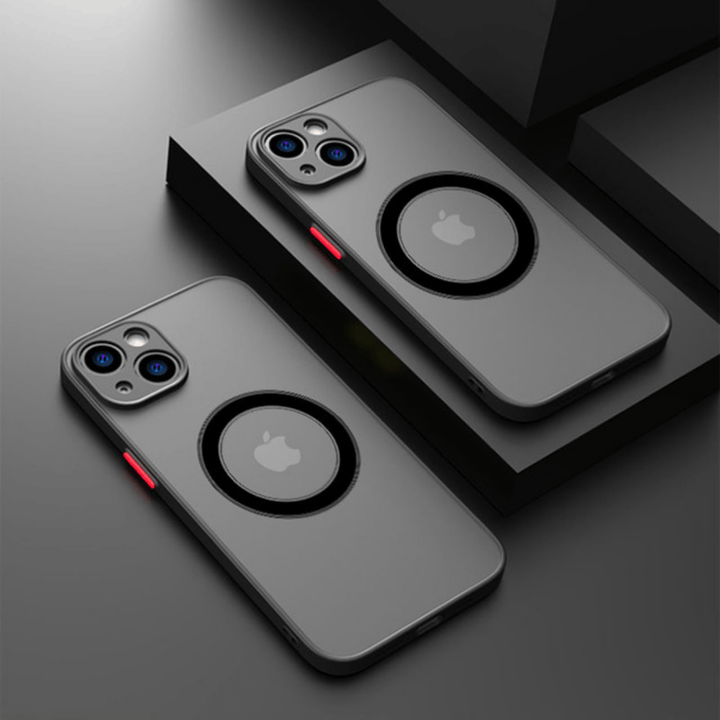 Magnetische MagSafe iPhone Schutzhülle, stoßfest. Ermöglicht schnelles kabelloses Laden ohne Hüllenentfernung.