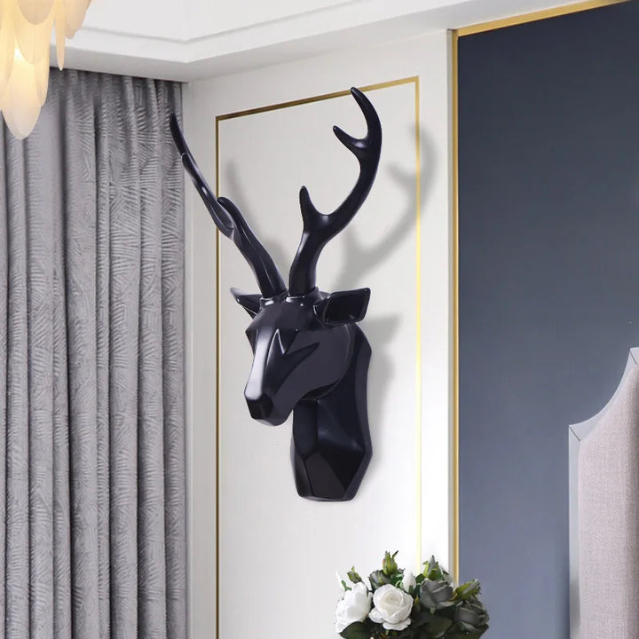 Dekorativer 3D Hirschkopf für das Wohnzimmer, moderne Wandskulptur und Tierfigur aus Kunstharz.
