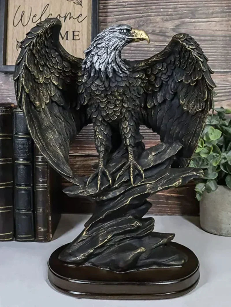 Majestätische Bronze Adler Skulptur; elegante Tierfigur für Wohnzimmer & Büro Dekoration.