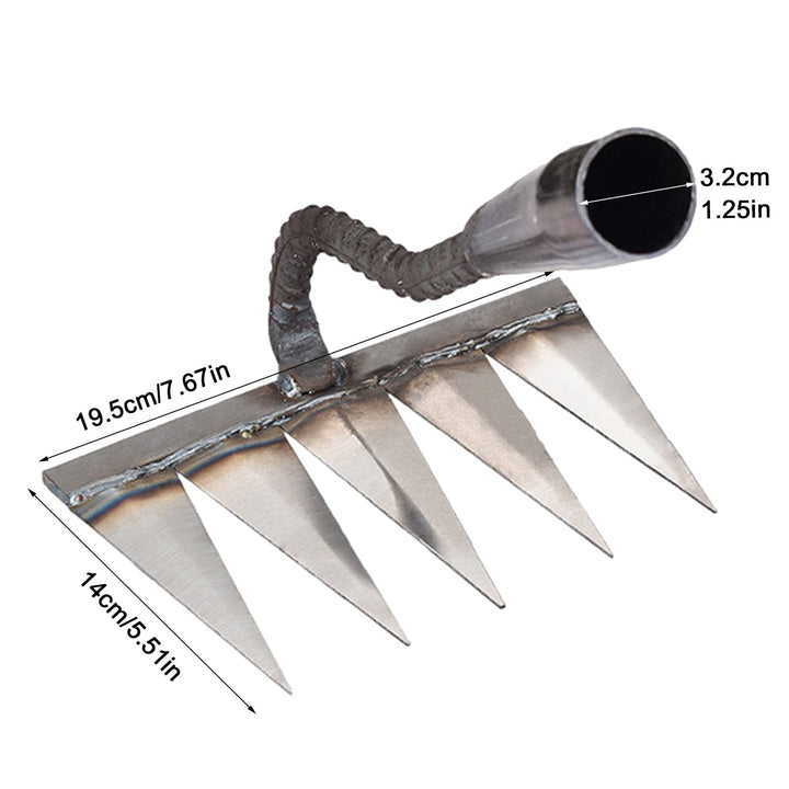 Robuster Unkrautentferner aus hochwertigem Manganstahl. Langlebiges Gartenwerkzeug für intensive Gartenpflege.