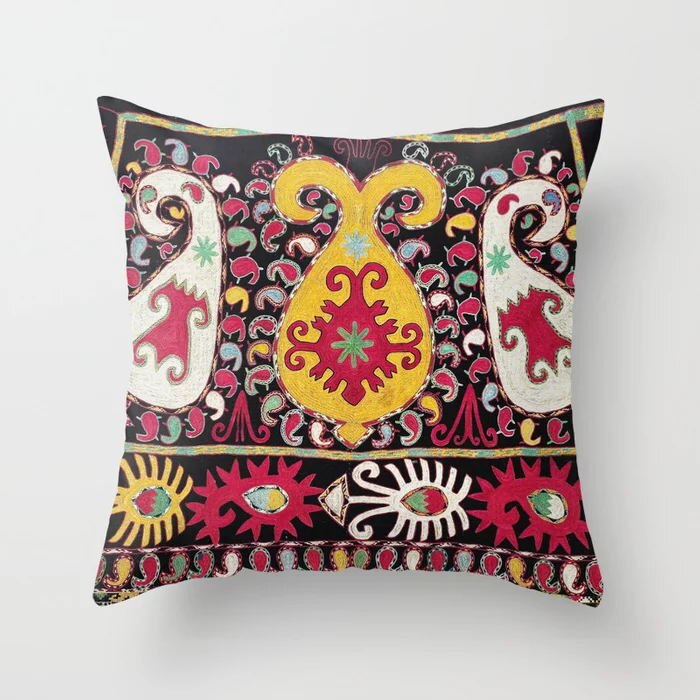 Indischer Boho Dekokissenbezug, gemustert aus Plüsch, für gemütliche Wohn- und Schlafzimmer.