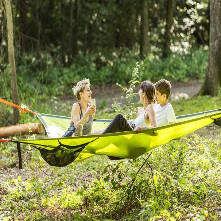 Leichte Familien-Reisehängematte aus Nylon, perfekt als Zeltersatz für Outdoor-Abenteuer.