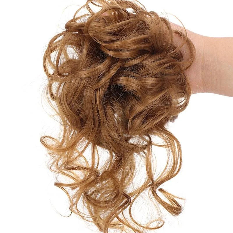 Schnell & einfach: Dutt Haarteil für einen vollen, natürlichen messy Bun.
