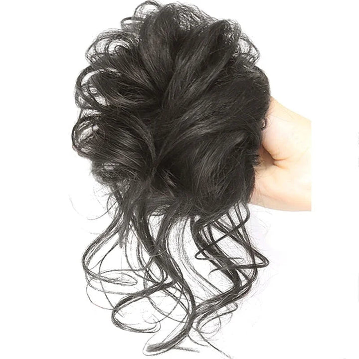 Haarverlängerung Dutt, schnell angebracht für einen fülligen Messy Bun.