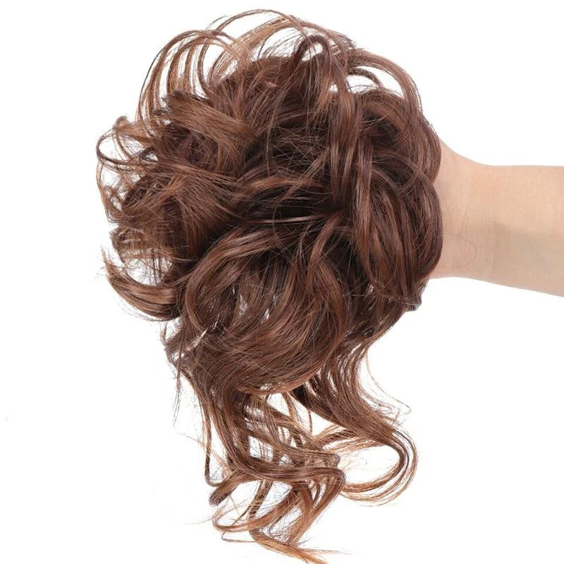 Haarteil für messy Bun Frisur, ideal für schnelles Styling & Volumen.