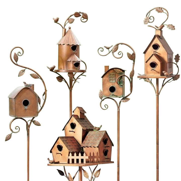 Künstlerischer Metallgartenstecker: Vogelhaus mit Patina, individuelle Gartenkunst & Vogel Futterhaus.