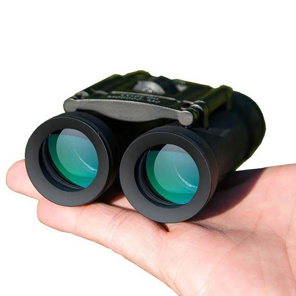 Militärisches HD 40x22 Fernglas mit Weitwinkeloptik für klare Outdoor-Beobachtung.