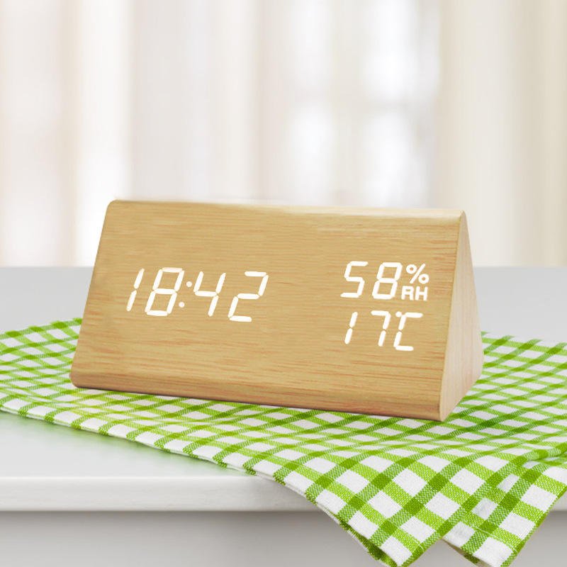 Digitale Holzuhr mit Temperaturanzeige, LED-Display und Wecker. Ideal für Schlafzimmer, Wohnzimmer, Büro.