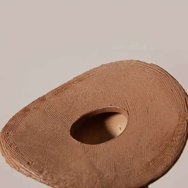 Handgemachte Morandi Vase, perfekt als minimalistische Tischdekoration im Wohnzimmer oder Schlafzimmer.