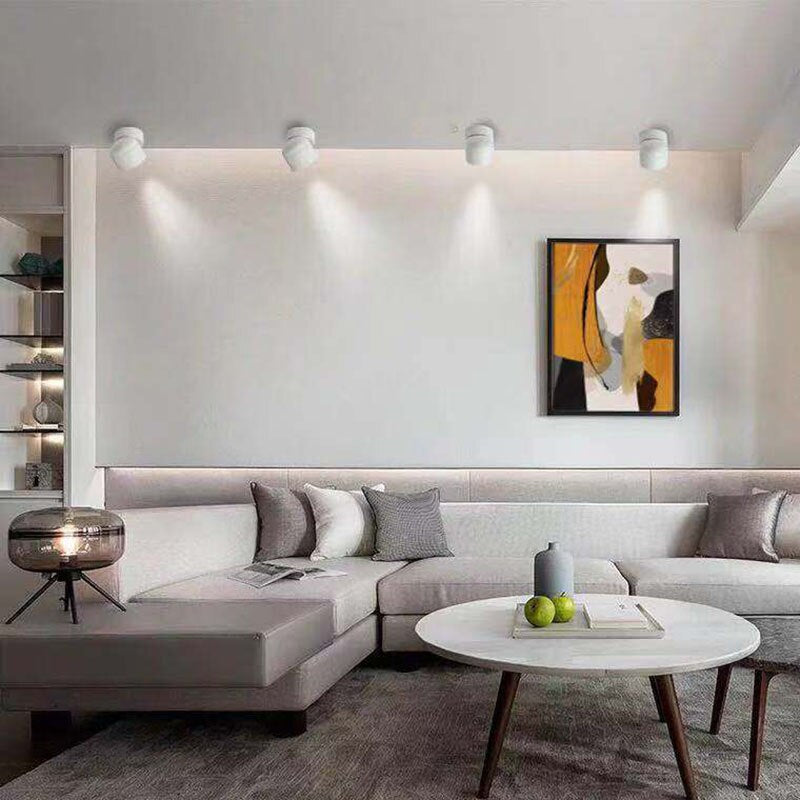 Hochwertiges LED-Spotlight aus Aluminium, minimalistisch, für flexible und moderne Akzentbeleuchtung.