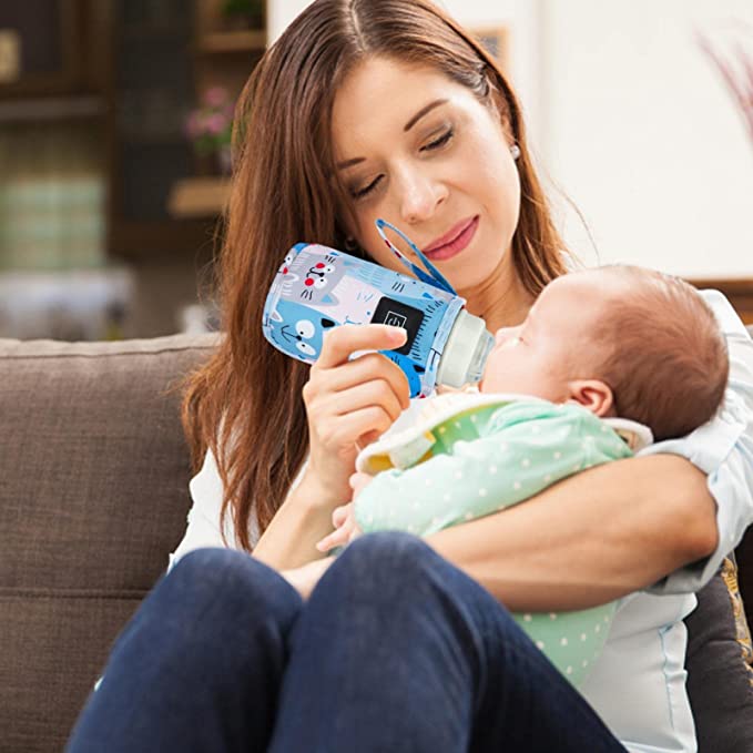 Kompakter Milchwärmer für Babys, ideal für Autos, Kinderwagen oder Wickeltaschen auf Reisen.