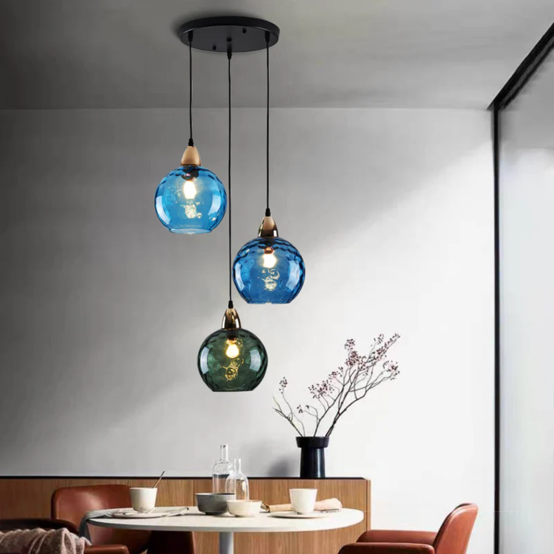 Elegante LED Pendelleuchte, 3-flammig, im Cluster-Look. Modernes Licht für Wohn- und Essbereiche.