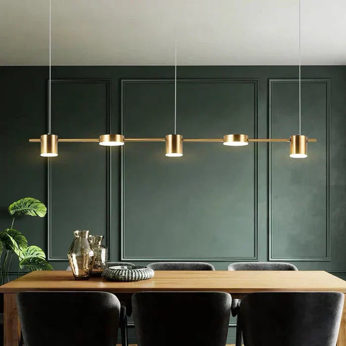 Moderne Aluminium Pendelleuchte, ideal für Ess- & Wohnzimmer. Stilvolle LED Beleuchtung.