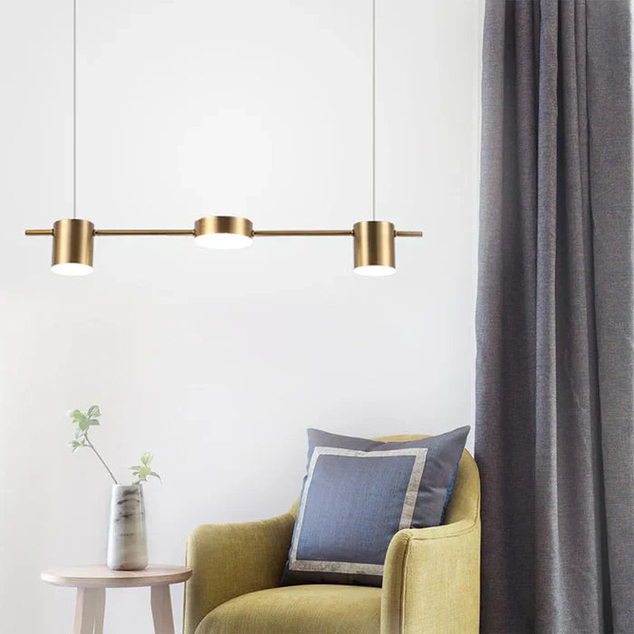 Energieeffiziente LED Pendelleuchte, modernes Design aus Aluminium für helles Licht.
