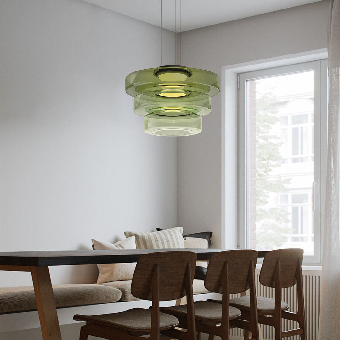 Dekoleuchte AuroraSphere. Stilvolle Hängeleuchte aus Glas im Bauhaus-Design. Ein echter Hingucker.