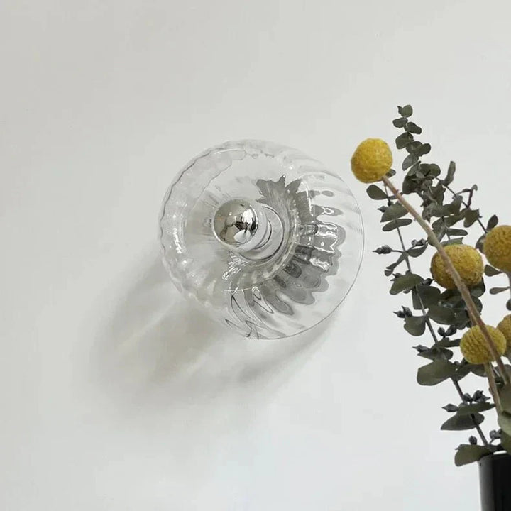 Stilvolle Wohnzimmer Wandlampe. Modernes Bauhaus Design aus Glas & Metall mit skandinavischer Ästhetik.