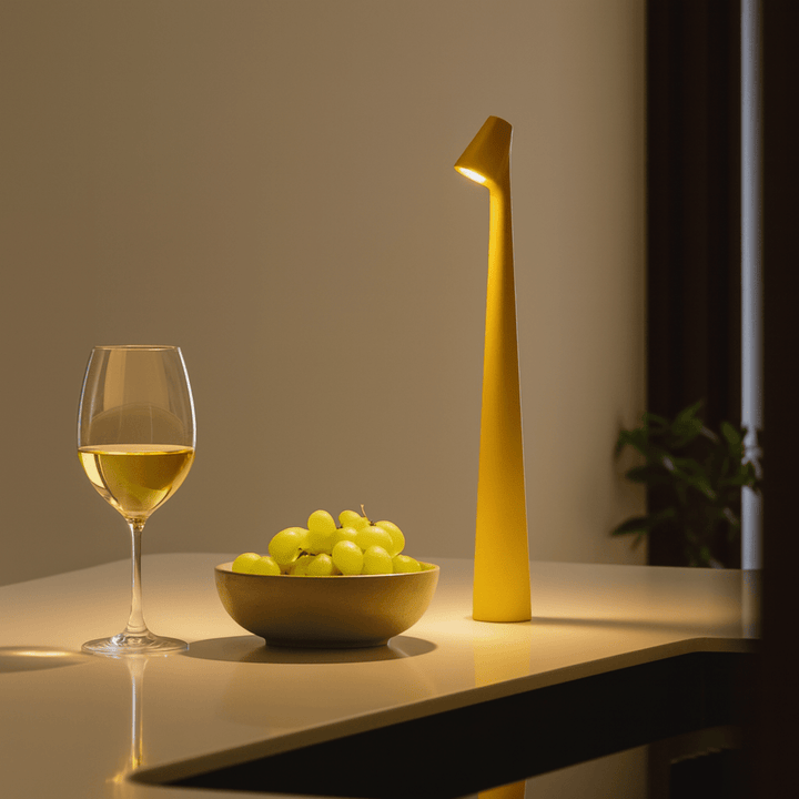 Flexible kabellose LED Tischlampe, dimmbar & wiederaufladbar. Moderne Akku Lampe für Indoor & Terrasse.